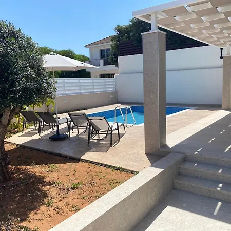 Villa Mimosa 18 Beachhouse *