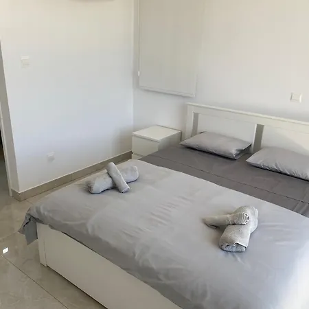 Mimosa 18 Beachhouse Protaras