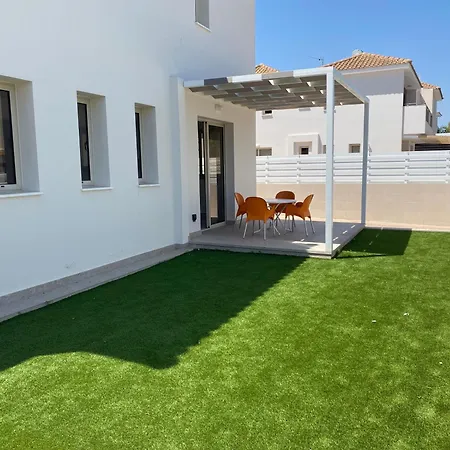 Mimosa 18 Beachhouse