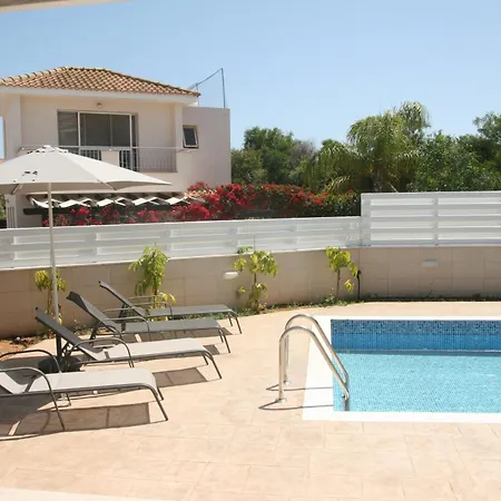 Villa Mimosa 18 Beachhouse Protaras