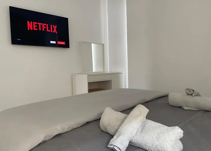 Mimosa 18 Beachhouse