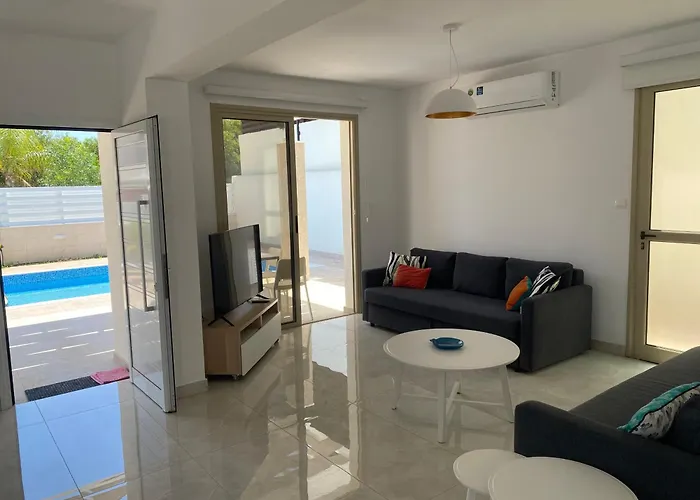 Mimosa 18 Beachhouse Vila Protaras