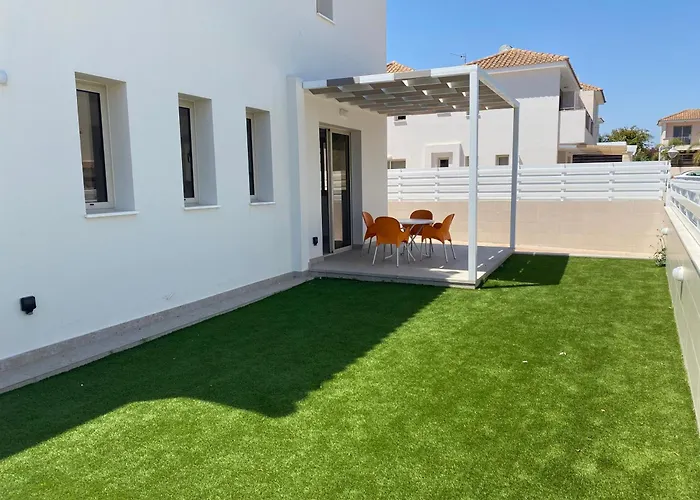 Mimosa 18 Beachhouse