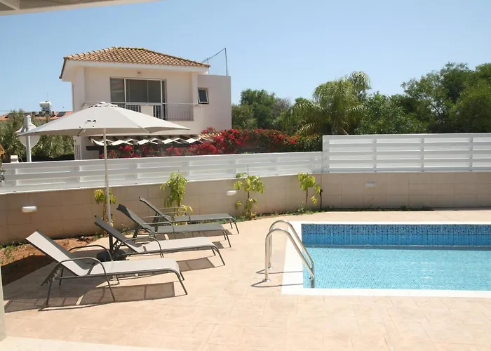 Villa Mimosa 18 Beachhouse Protaras